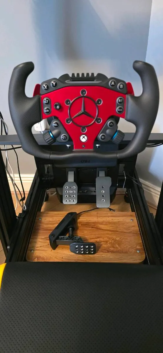 Logitech RS50 + GT Omega Sim Racing RIG - Image 2