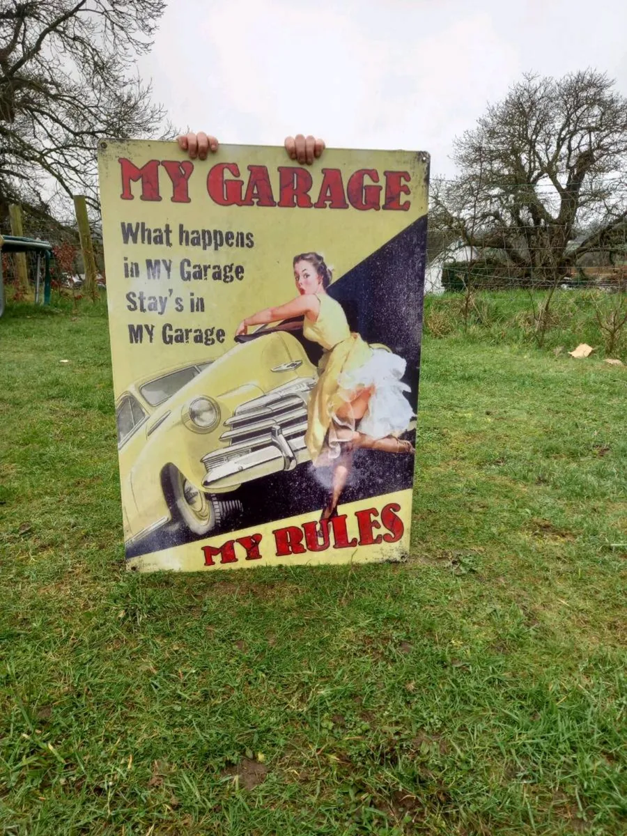 Large Garage Tin Sign - Image 1