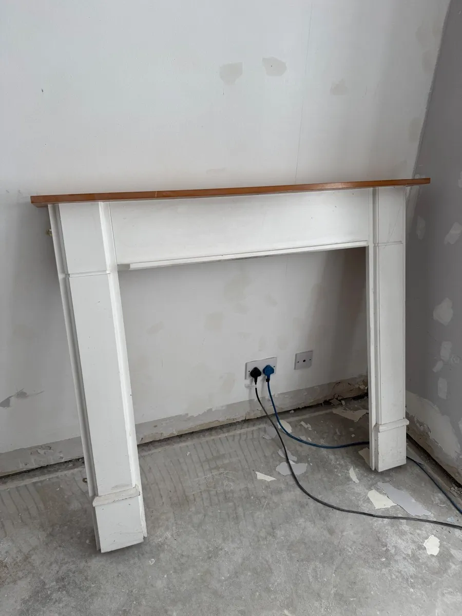 Wooden Fireplace Mantel Surround - Image 2
