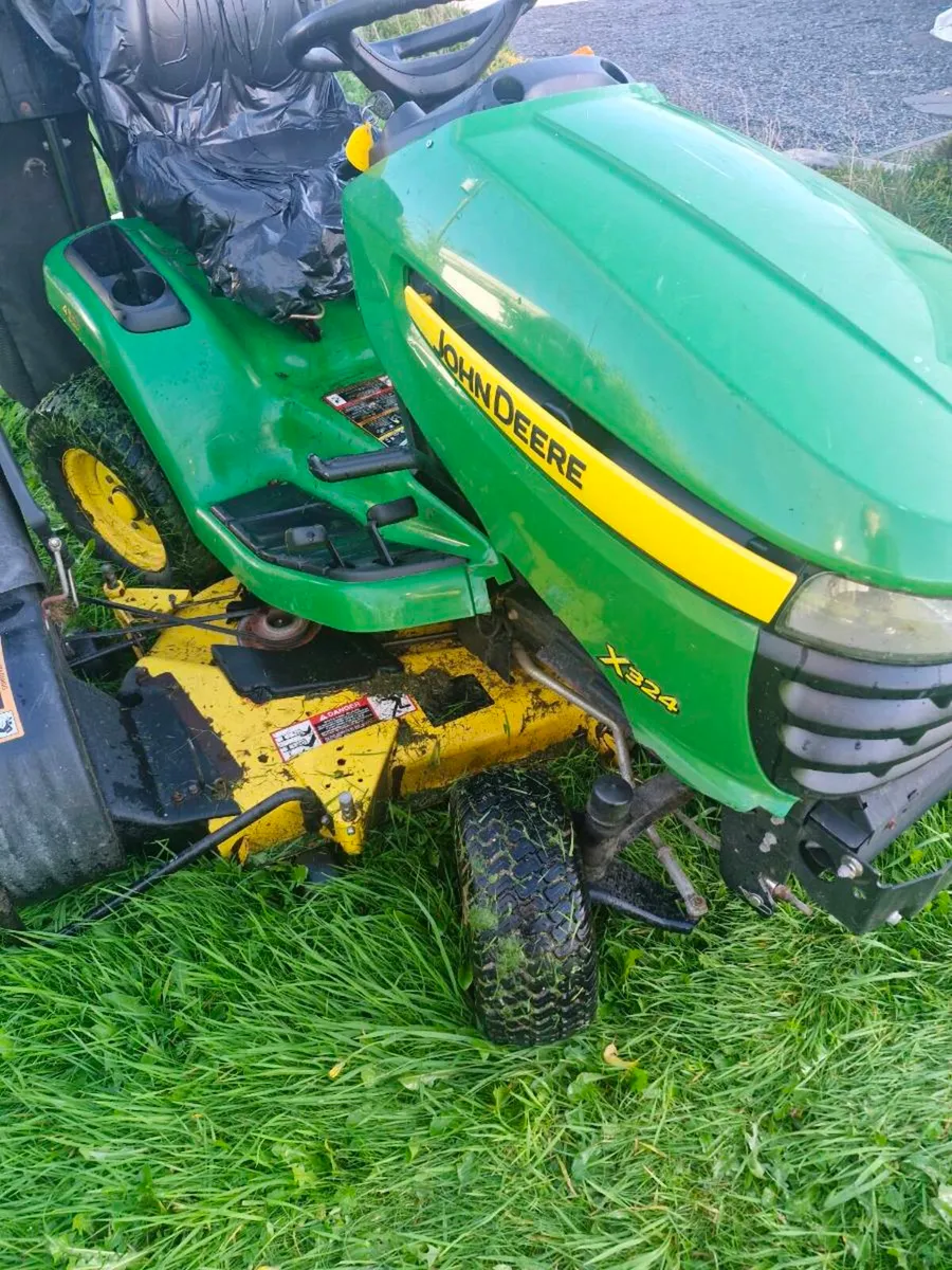 John Deere X324 Ride on mower Delivery available - Image 2