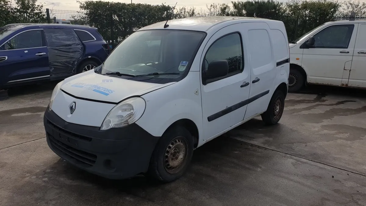 *For parts* Renault Kangoo 1.5 dsl 5 speed (2010) - Image 1