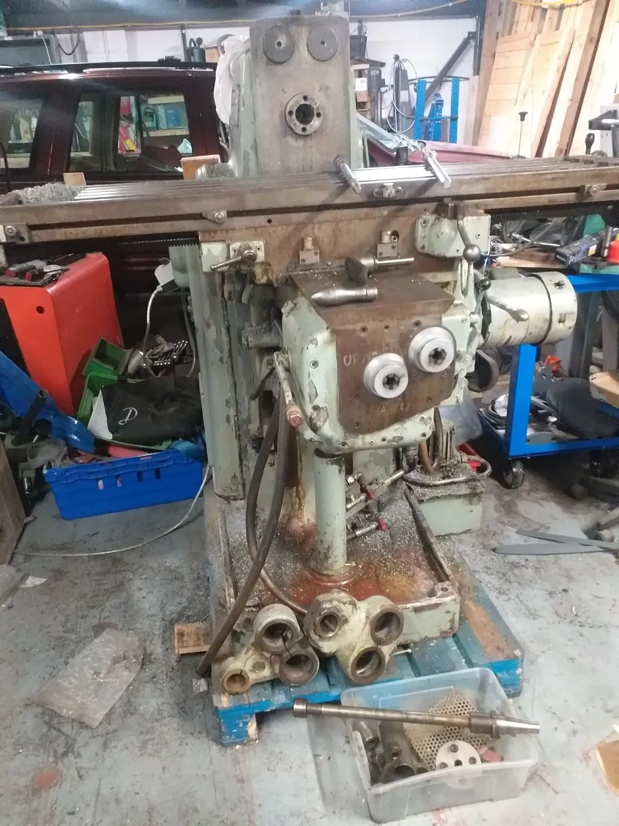 Milling machine - Image 2