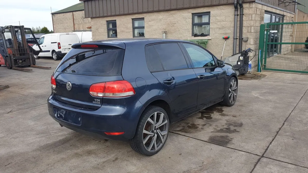 *For parts* Vw Golf SE Mk6 1.6 dsl 5 speed (2010) - Image 2