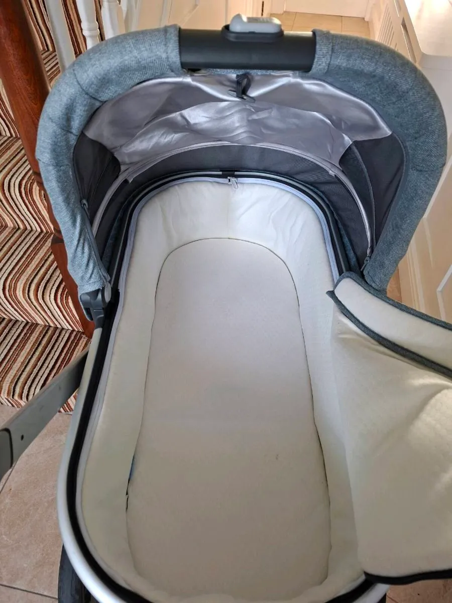 Uppa baby vista Pram - Image 3