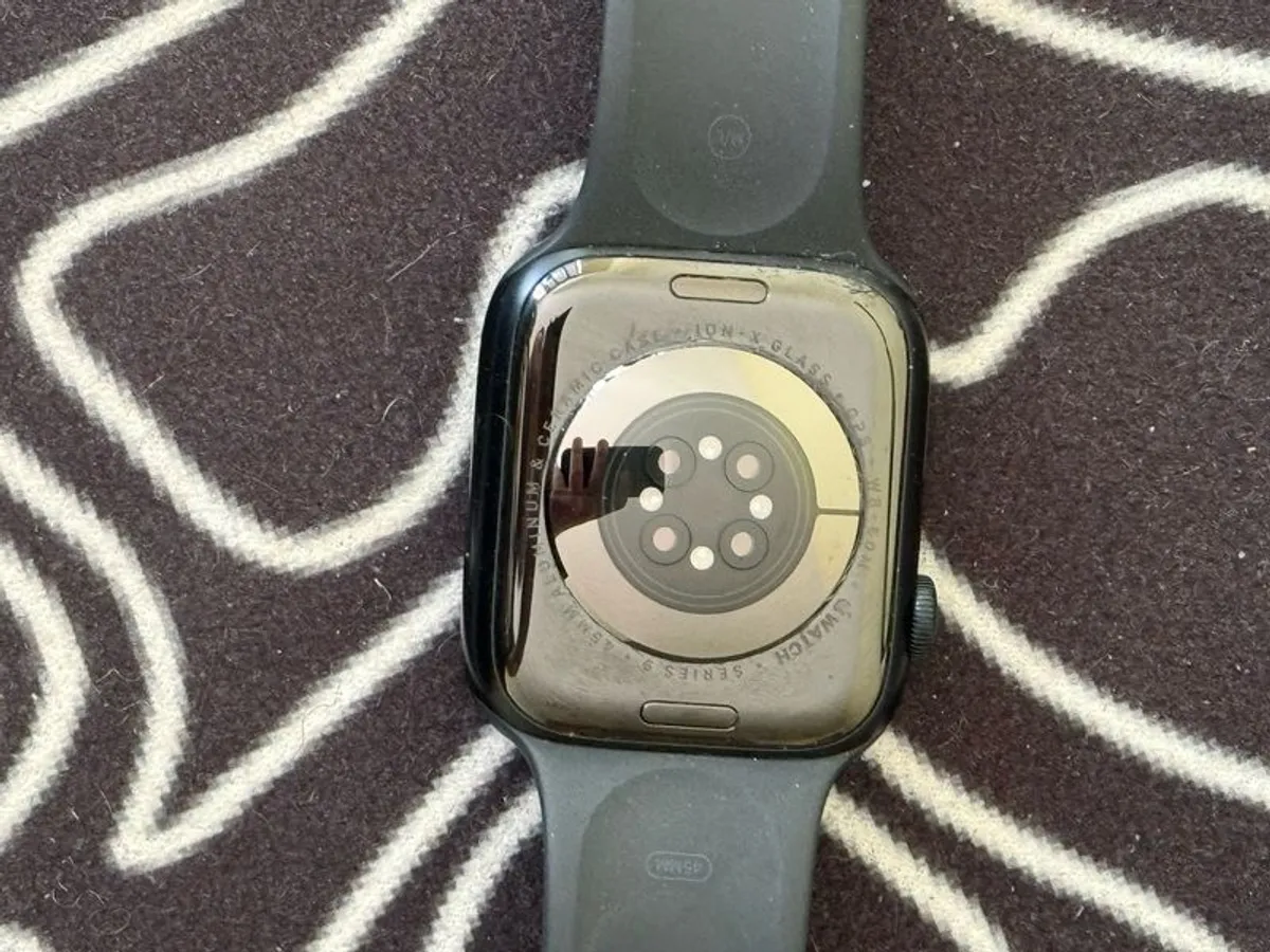 Apple Watches series 9 - Image 3