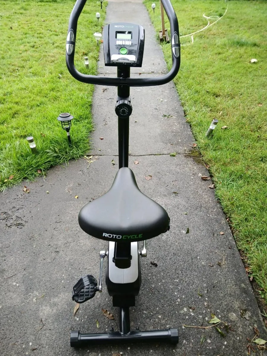 Exercise bike - Image 1