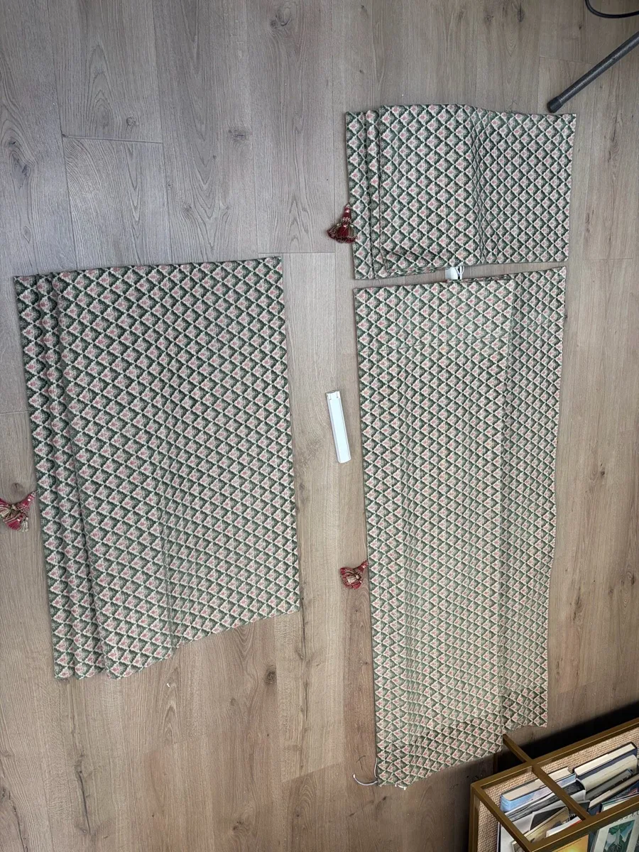 Battery operated window blinds - Image 1