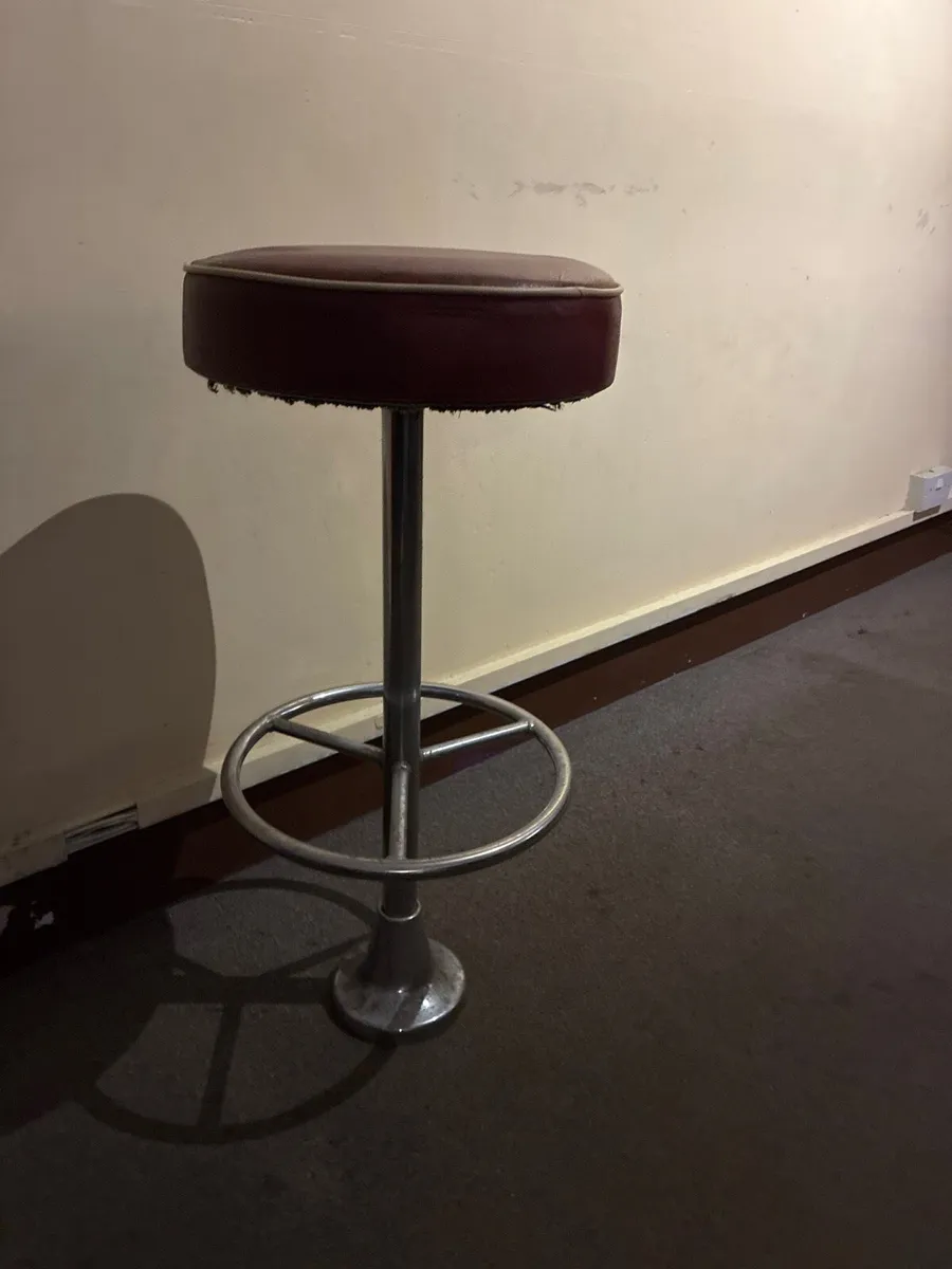 I meter white deli serve over unit as new... - Image 4