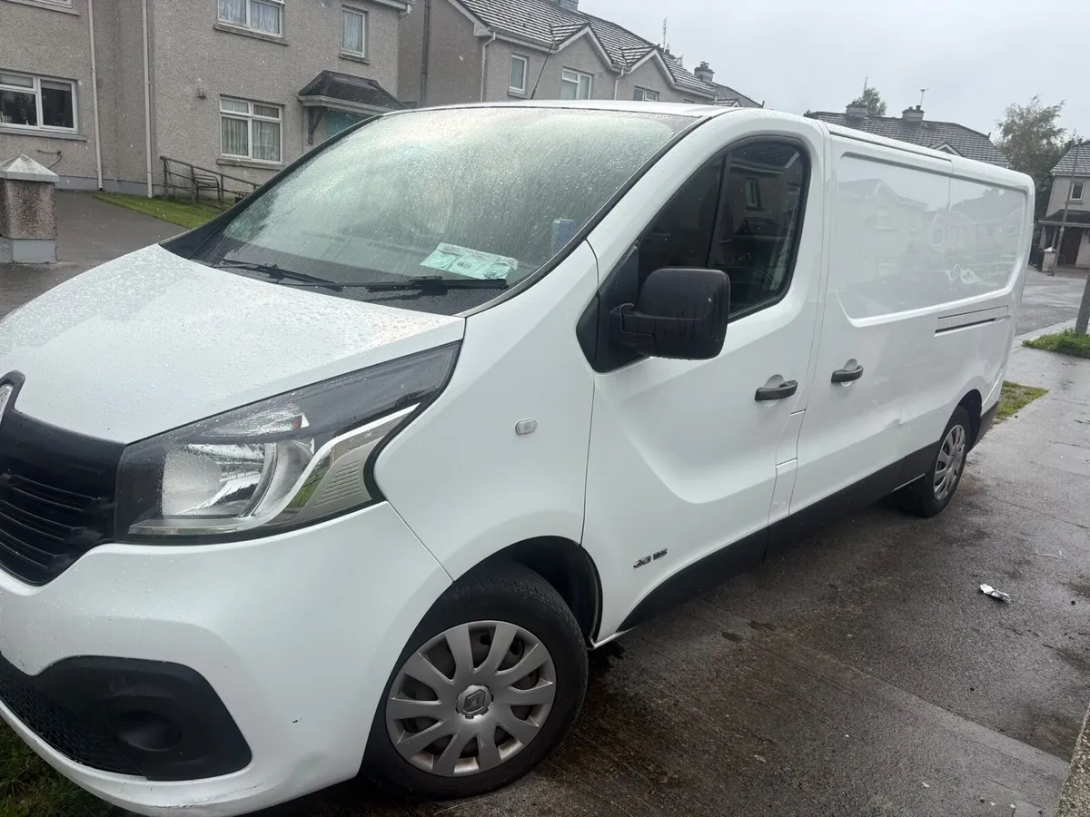 2015 Renault Traffic - Image 3