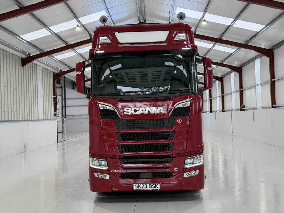 2023 (23) SCANIA S SERIES 770S V8 HIGHLINE 6X2 TAG - Image 2