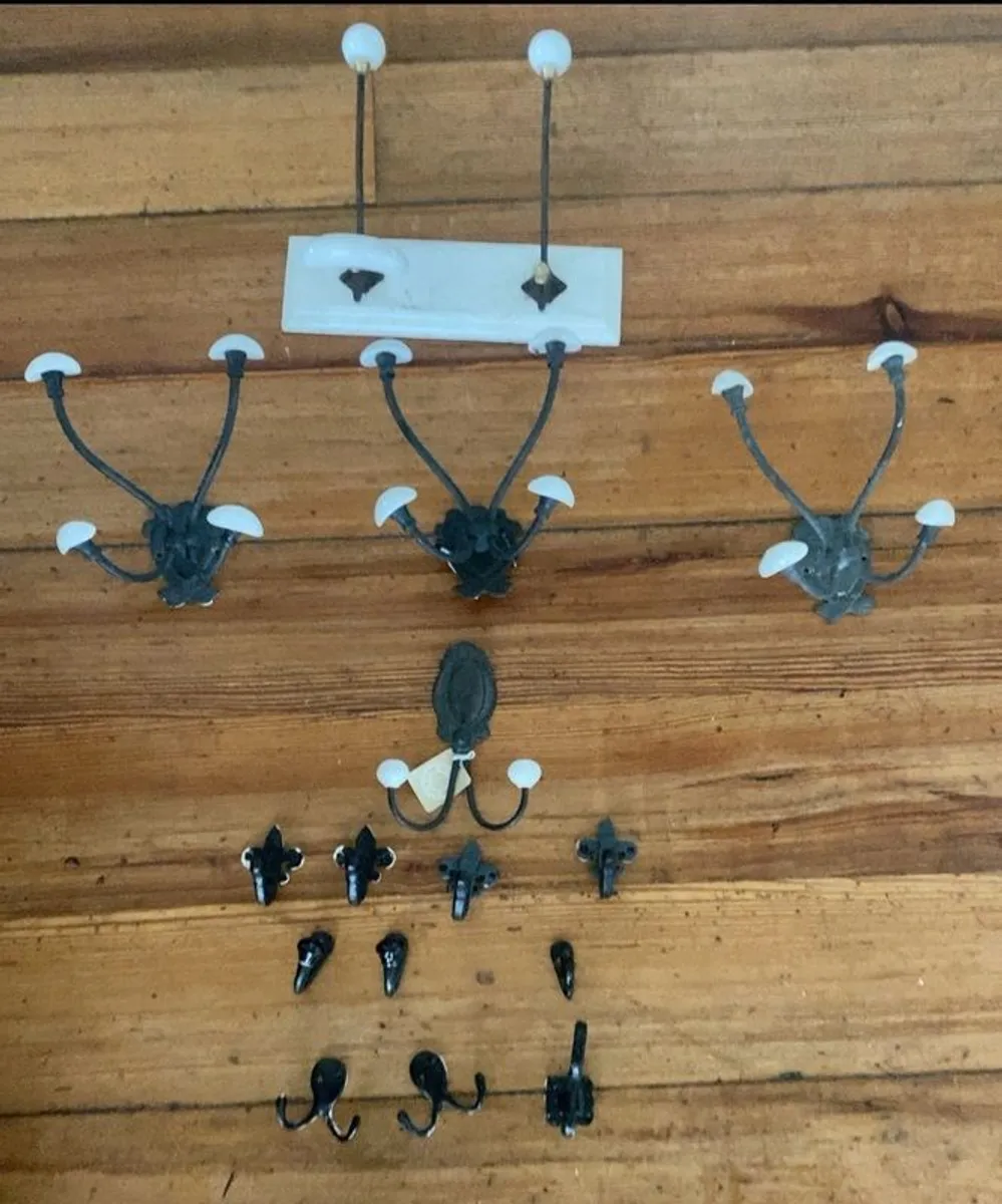 Job lot of Vintage Coat Hooks - Image 1