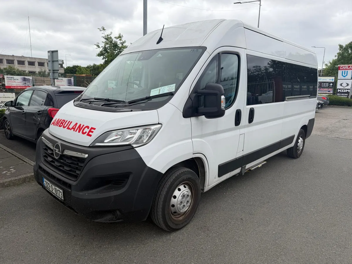 2022 Opel Movano L3H2 3.5T  Wheelchair Minibus - Image 1