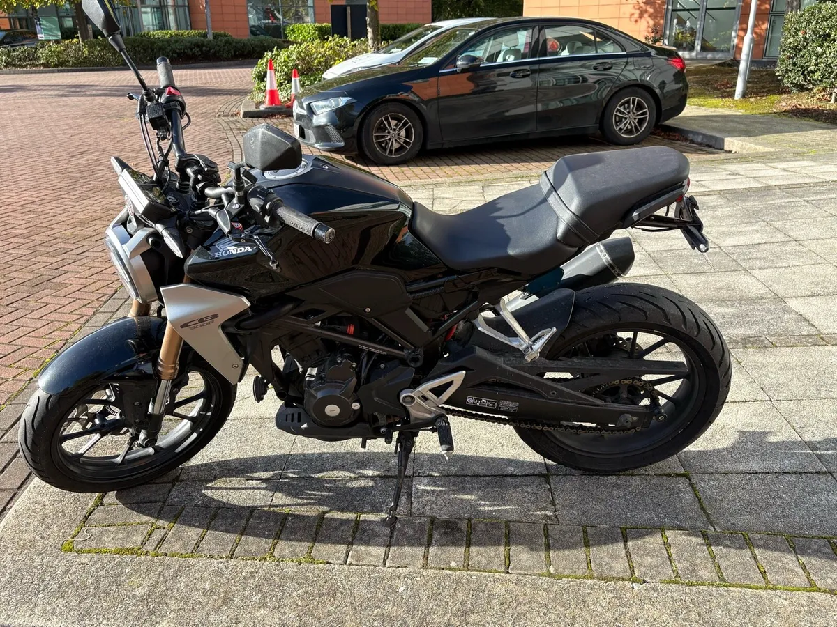 2021 Honda CB300R - Image 2