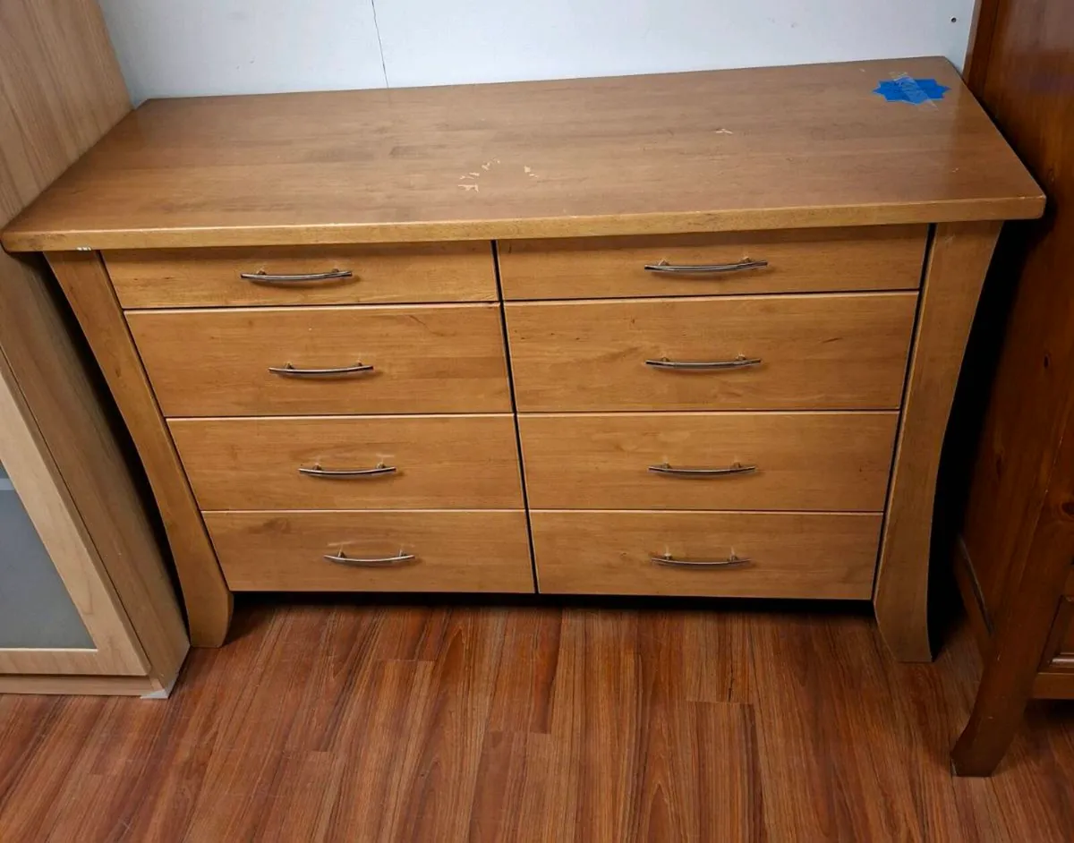 CHEST OF DRAWERS 8 DRAWER - Image 1