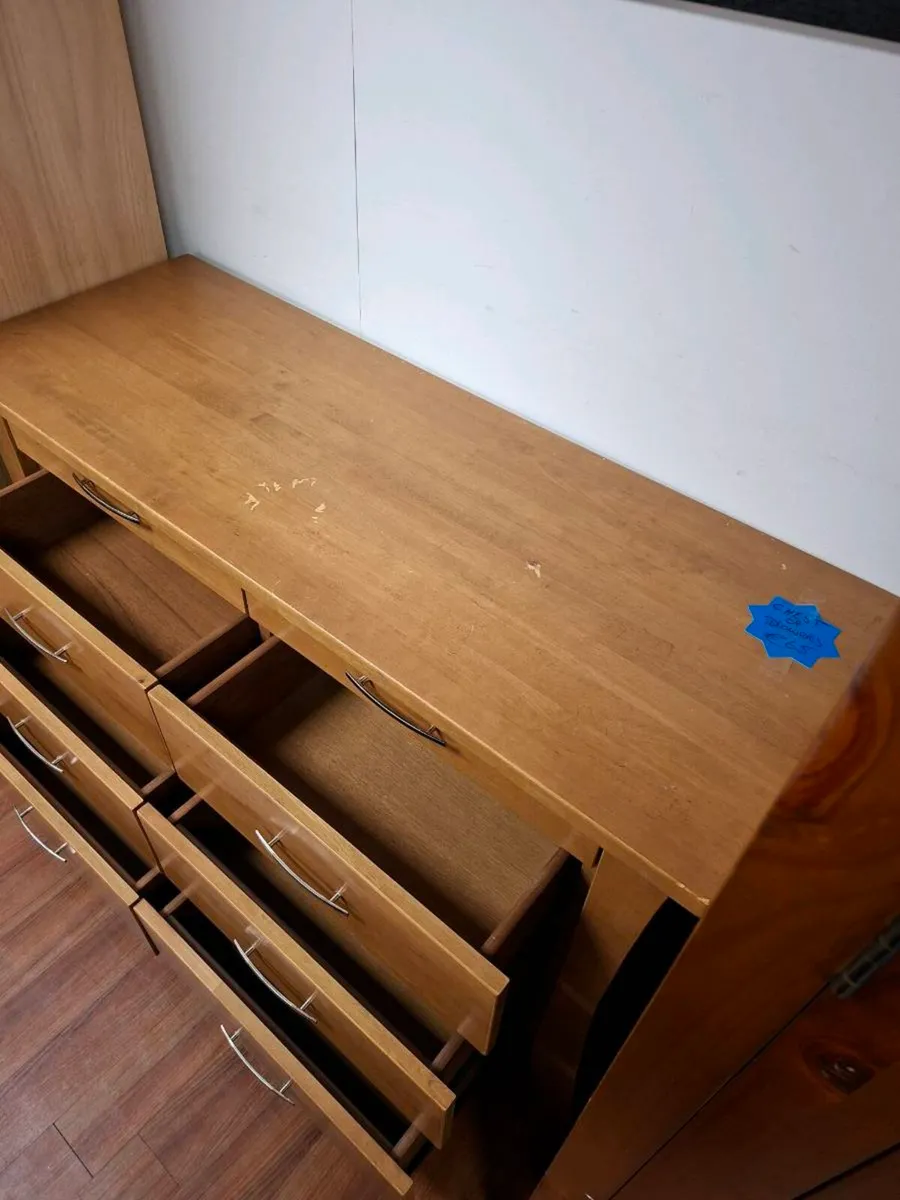 CHEST OF DRAWERS 8 DRAWER - Image 3