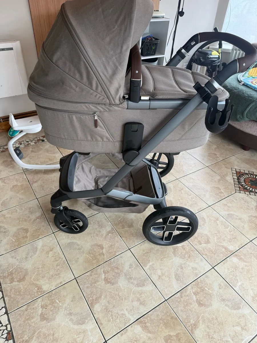 Maxi Cosi Fame - Image 4