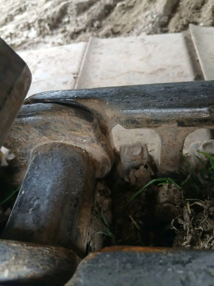 Jcb js130 - Image 4