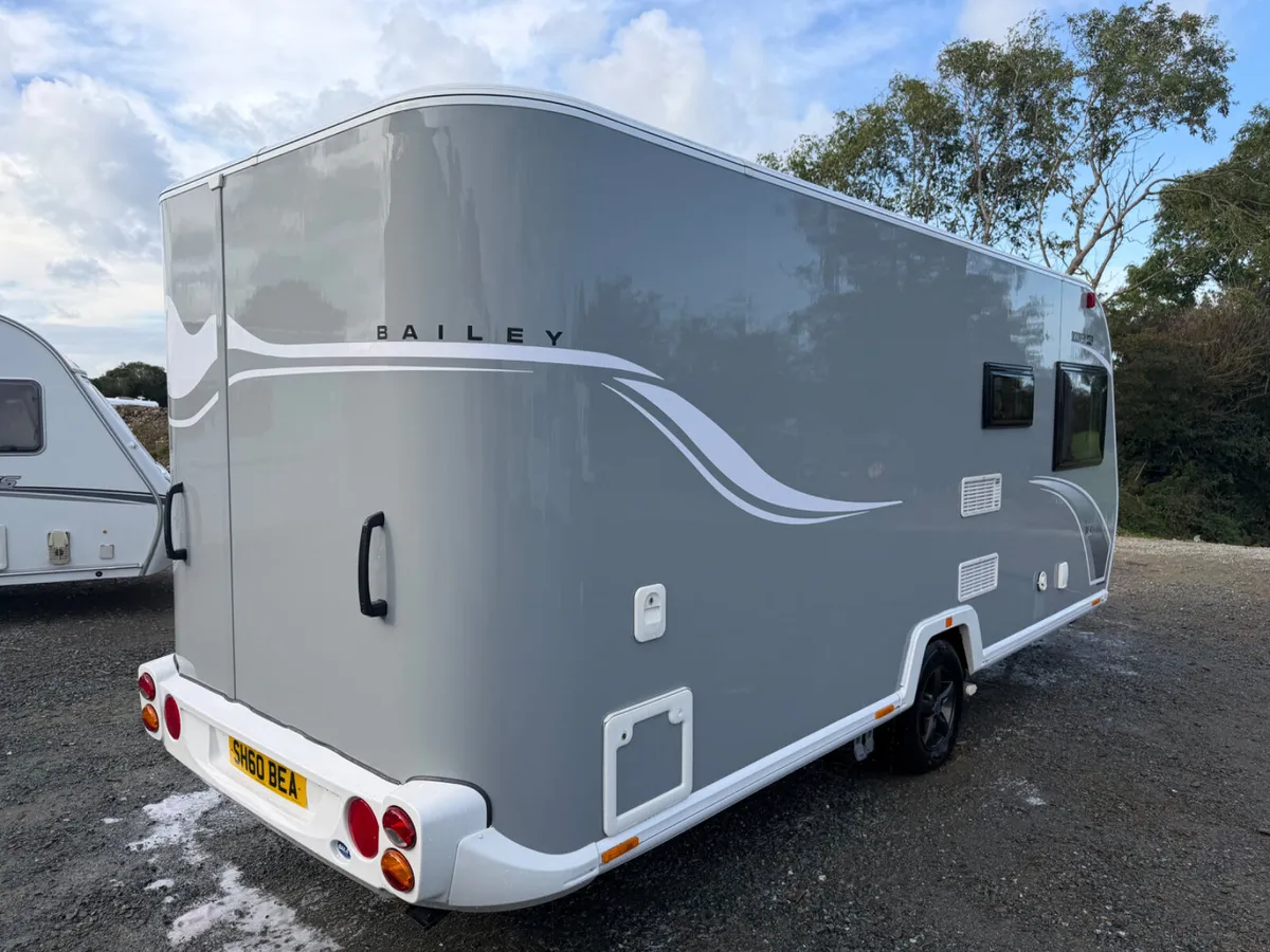 2023 model Bailey Discovery D4-4 – 4 Berth - Image 3