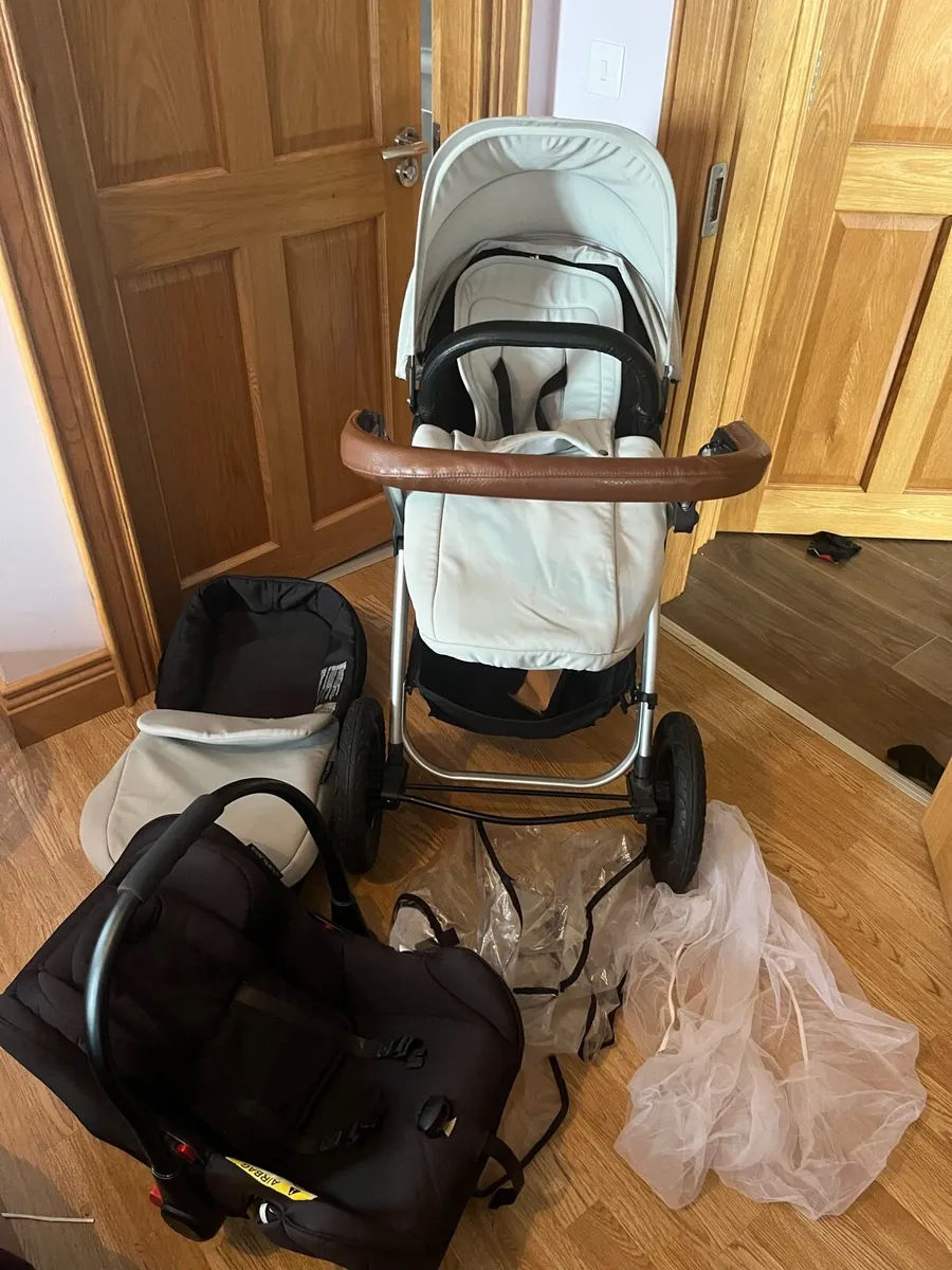 Ickle bubba travel system - Image 3