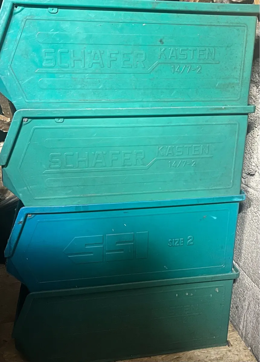 Seven green hard plastic boxes - Image 2