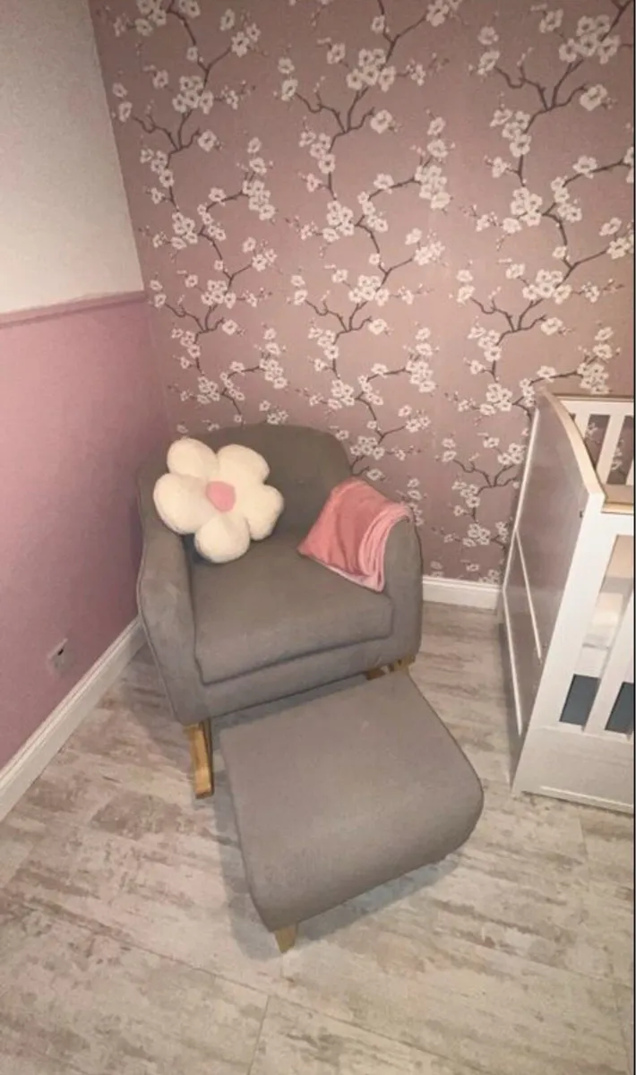 Rocking chair