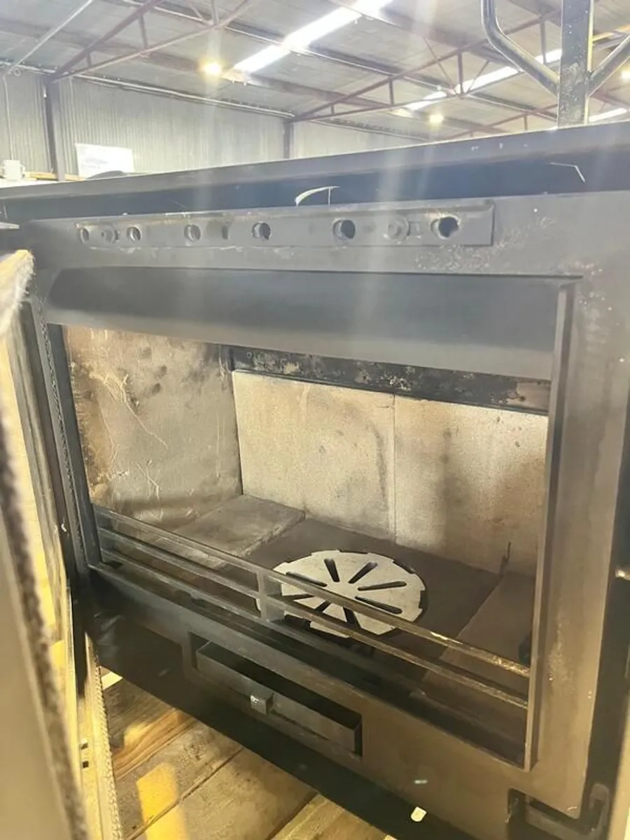 Insert stove open to offers - Image 3