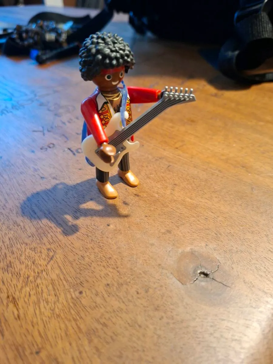Jimi Hendrix logo - Image 2