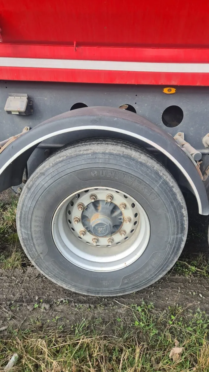 2018 kassbohrer tipping trailer - Image 4