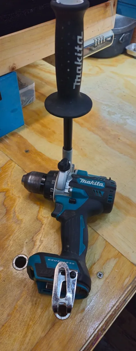 Makita heavy Duty combi hammer drill - Image 1