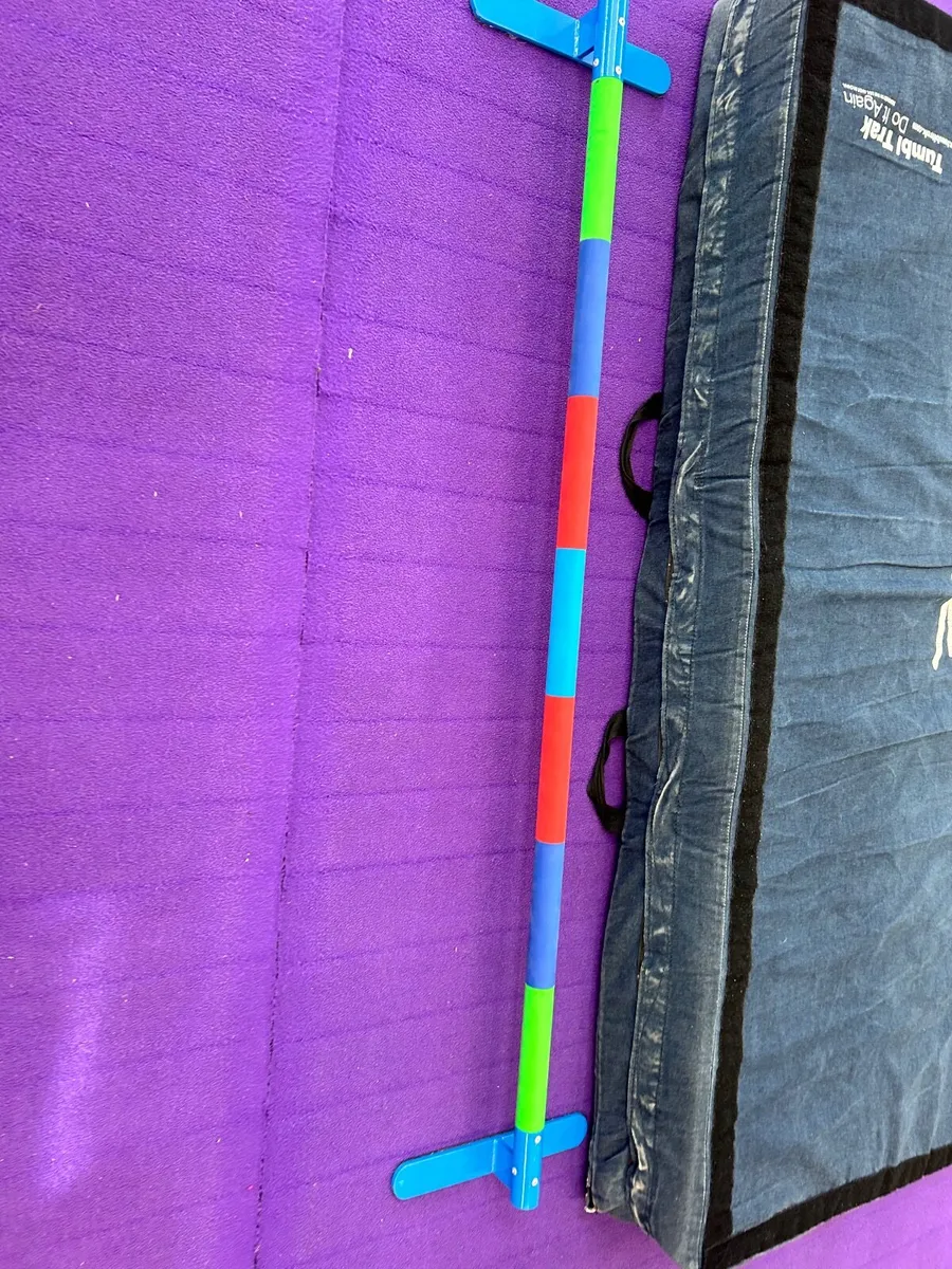 Gym mats x3 roll out - Image 2