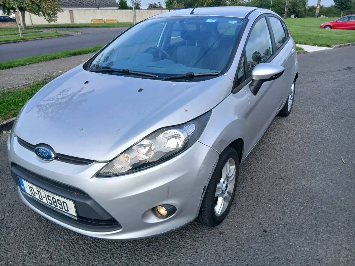 FORD FIESTA 84KM NEW N.C.T - Image 4