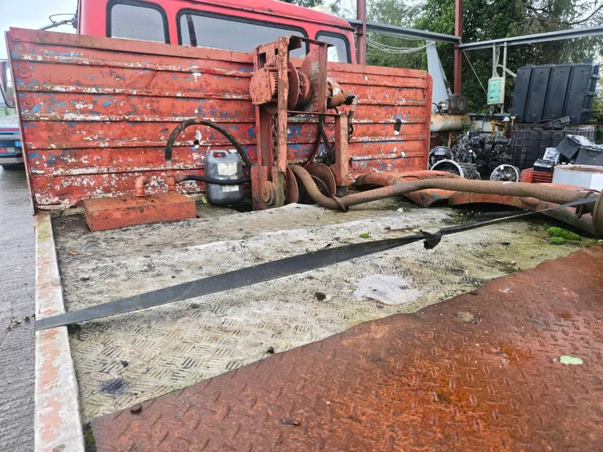 Ford D1000 - Image 4