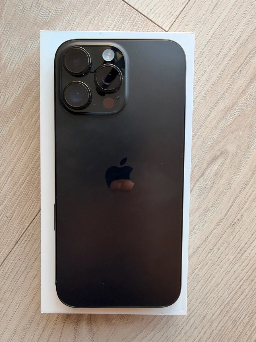 Iphone 16 Pro Max 256GB Black Titanium - Image 1