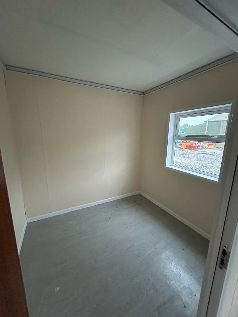 Modular office unit 12mx3.2m - Image 4