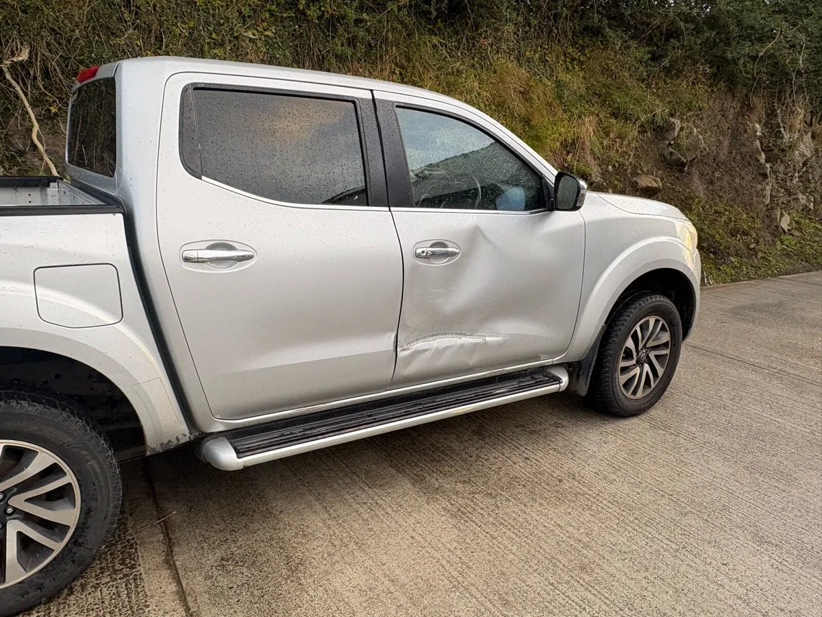 Nissan Navara - Image 2