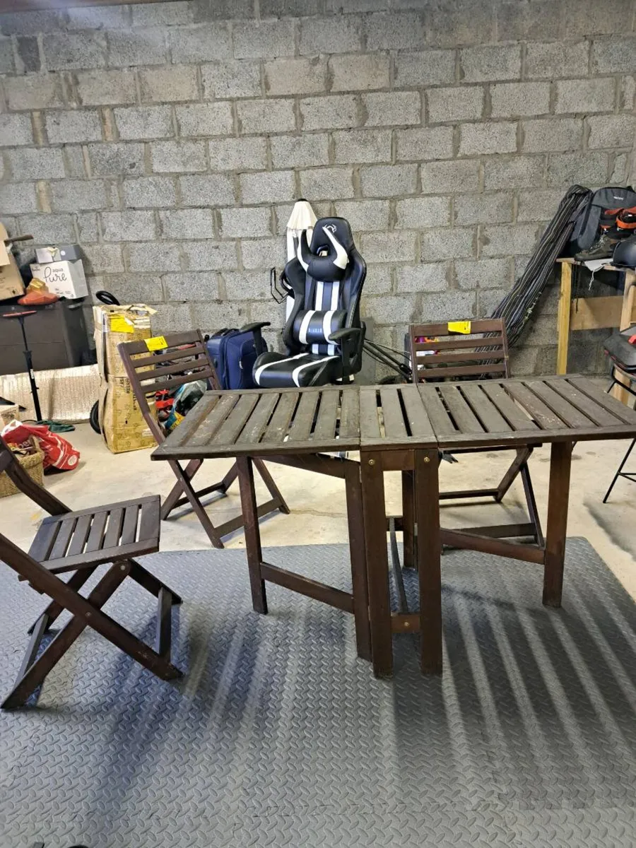 Garden table and chairs - Image 2