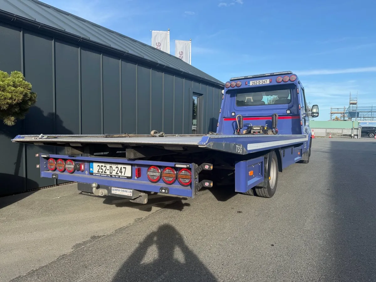 Recovery Truck - Image 4