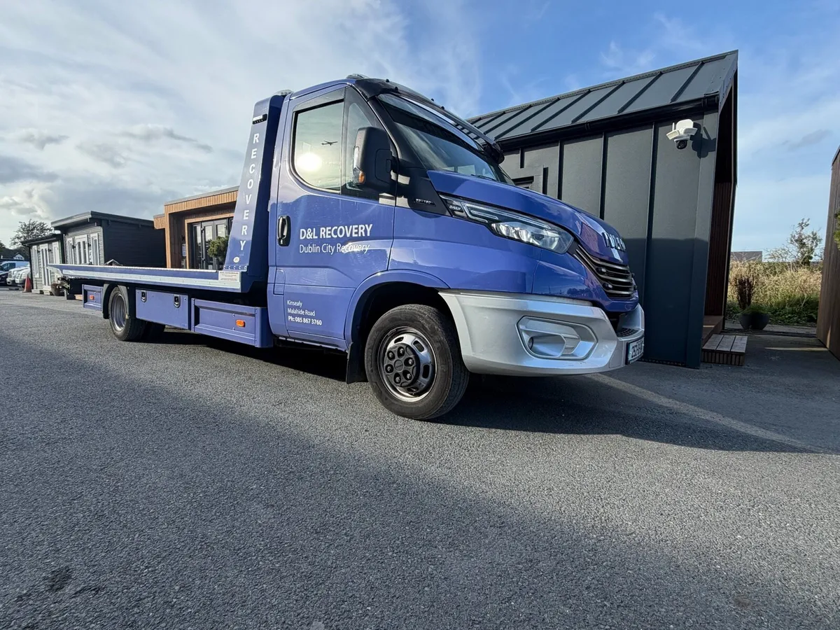 Recovery Truck - Image 2