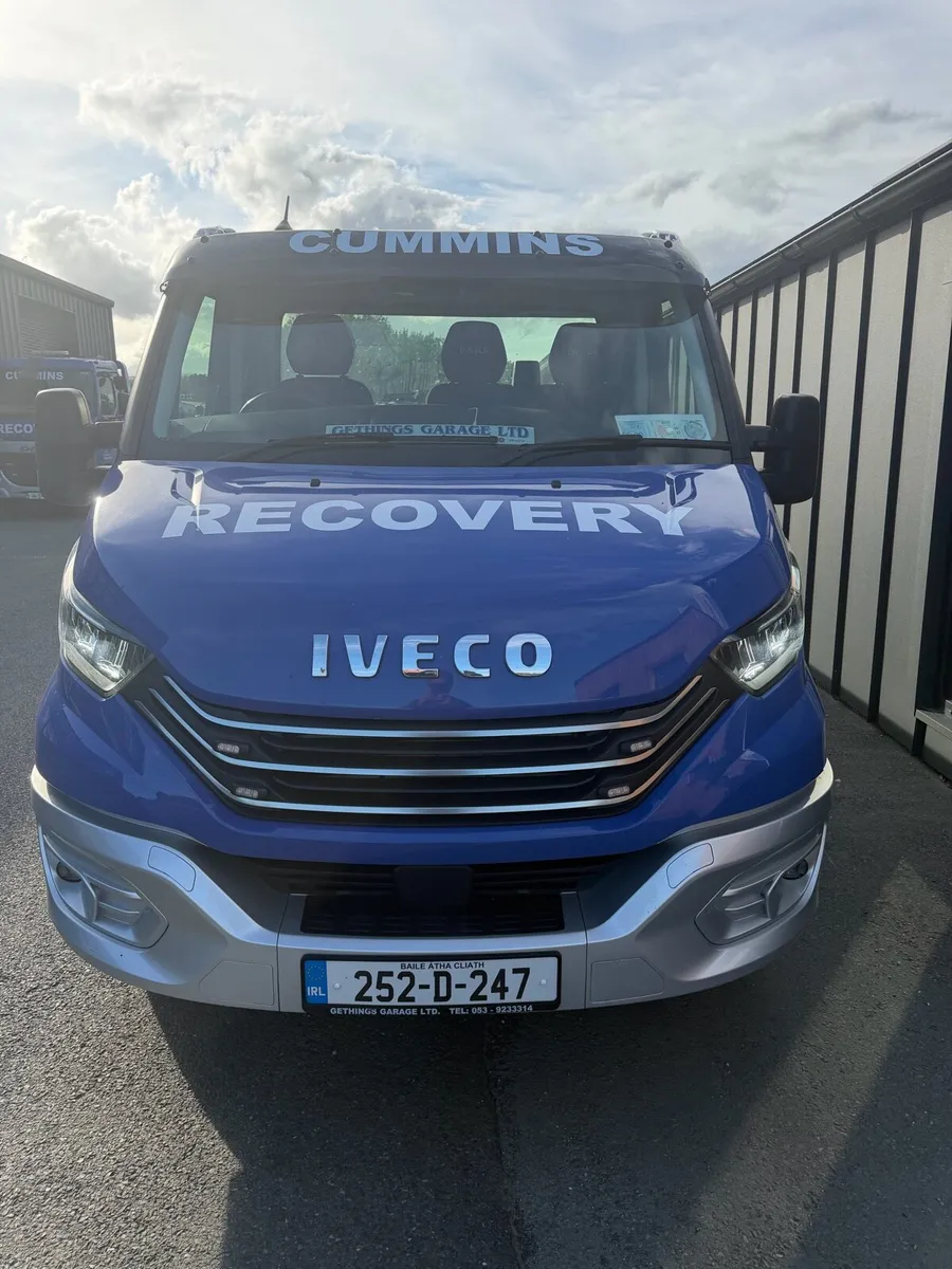 Recovery Truck - Image 3