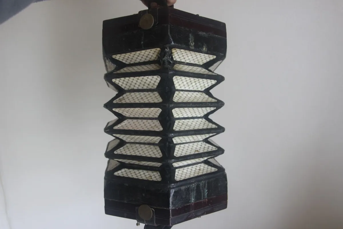 Concertina Lachenal Circa 1890 - Image 4