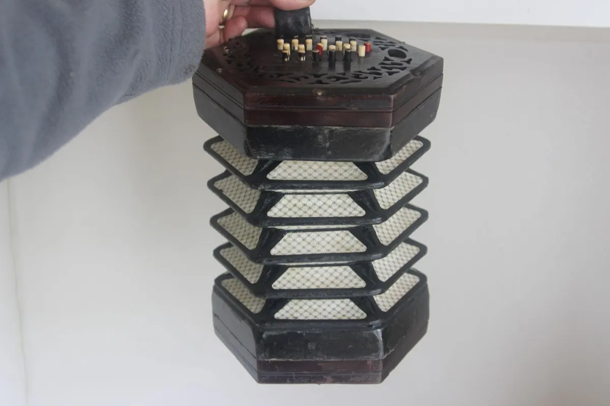 Concertina Lachenal Circa 1890 - Image 1