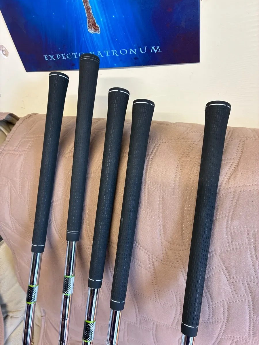 Taylormade Golf Irons - Image 2