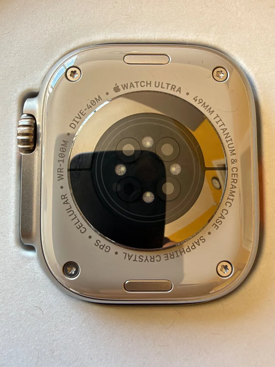 Apple Watch Ultra 3 - Image 2