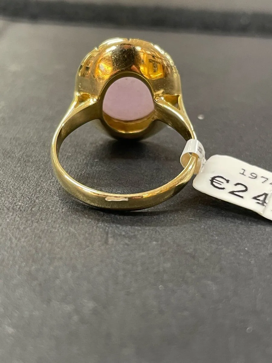 18k gold rose quartz ring with diamonds. - Image 4