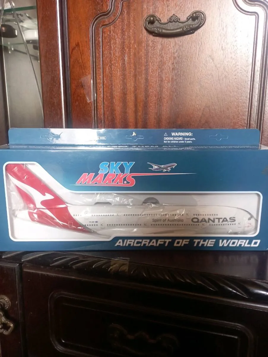 SKY MARK'S AIRCRAFT OF THE WORLD - Image 2