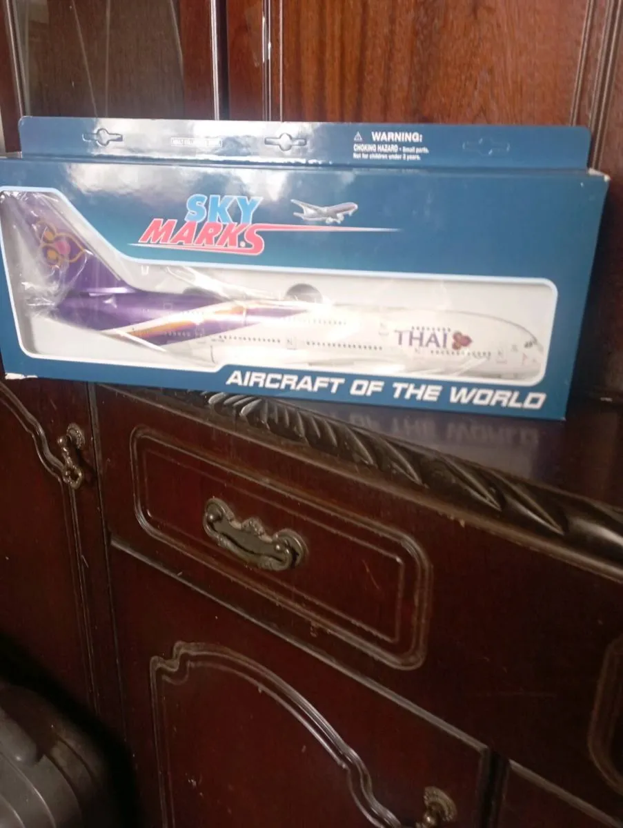 SKY MARK'S AIRCRAFT OF THE WORLD - Image 4
