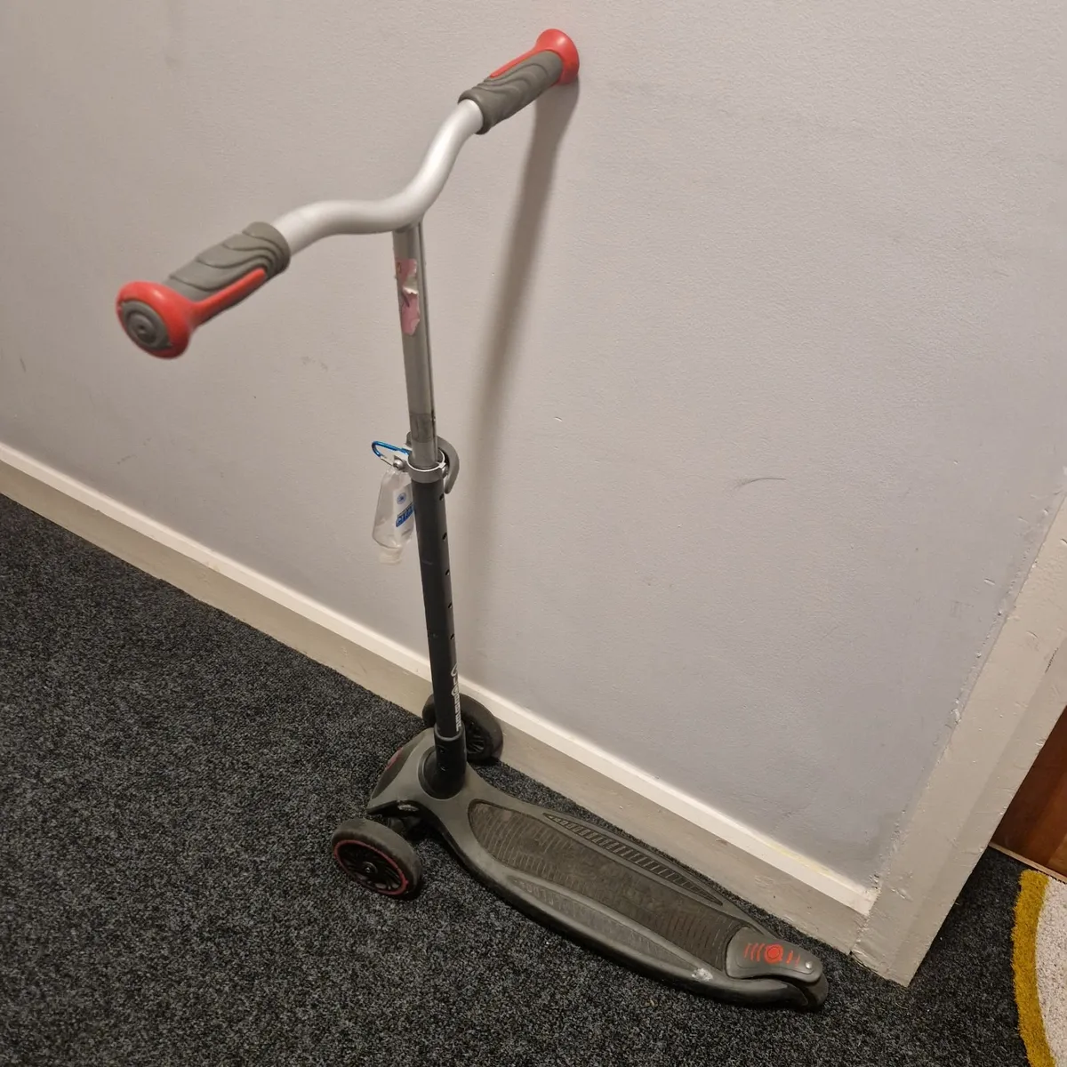 Childs scooter