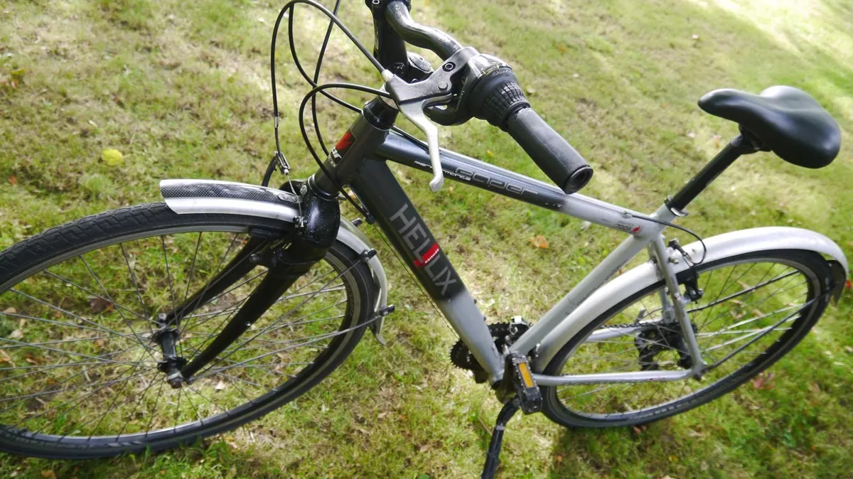 LDR Hellix Hybrid Bike - 21" frame - Image 1