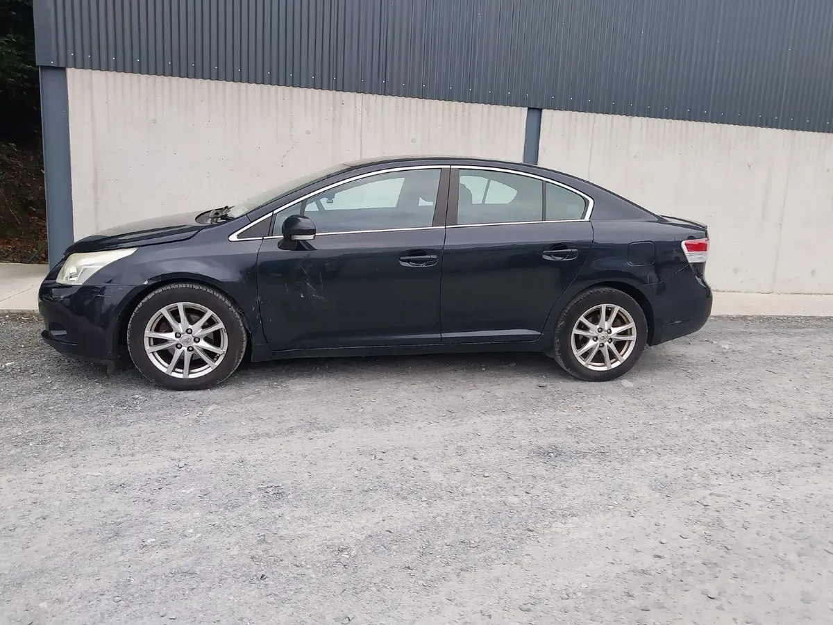 2011 Toyota Avensis 2.0 Diesel - Image 2