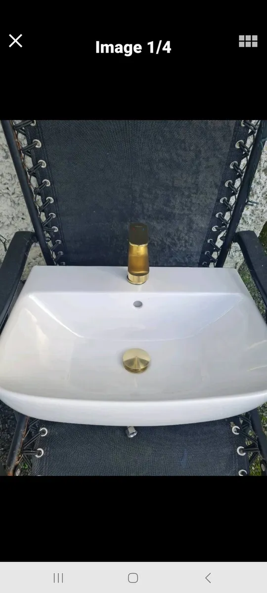 Bathroom sink - Image 4